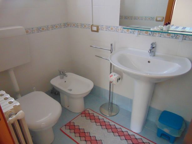 Imagen de la habitación del Hotel Albergo villa nobile. Foto 17