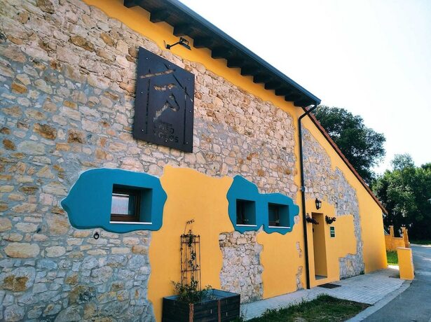 Imagen general del Hotel Albergue Casa Vacas. Foto 13