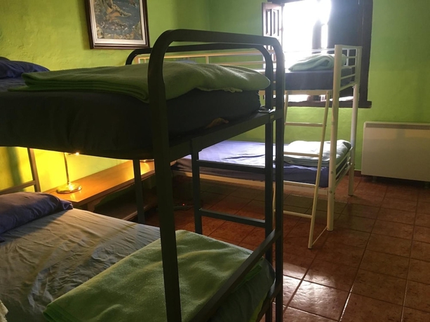 Imagen de la habitación del Hotel Albergue Gandara. Foto 14