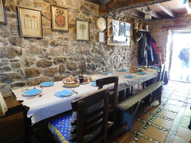 Imagen del bar/restaurante del Hotel Albergue La Aldea - Hostel. Foto 5
