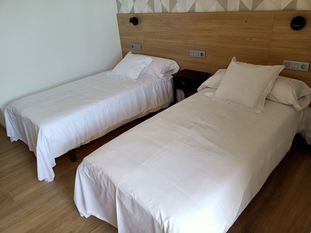 Imagen de la habitación del Hotel Albergue La huella. Foto 15