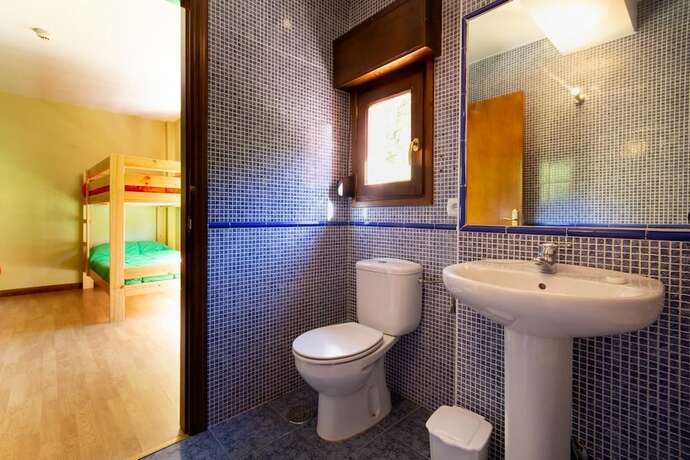 Imagen general del Hotel Albergue Los Avellanos - Hostel. Foto 8