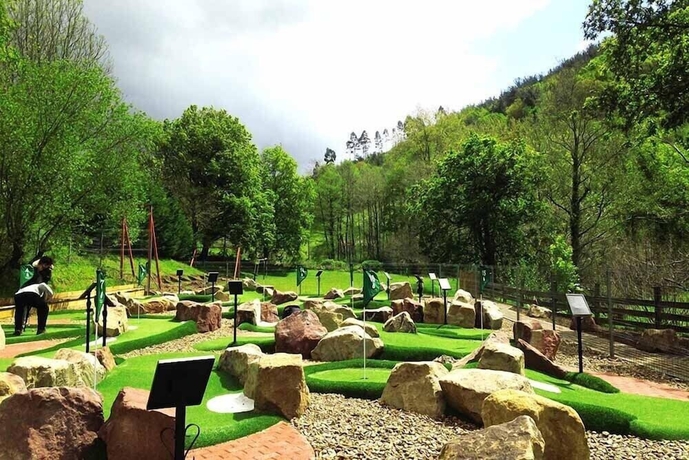 Imagen general del Hotel Albergue Los Nuberos - Hostel. Foto 2