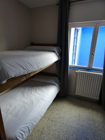 Imagen de la habitación del Hotel Albergue Noja Aventura - Hostel. Foto 8