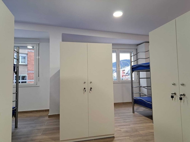 Imagen de la habitación del Hotel Albergue O Bailar&iacute;n. Foto 5