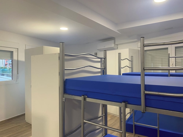 Imagen de la habitación del Hotel Albergue O Bailar&iacute;n. Foto 11