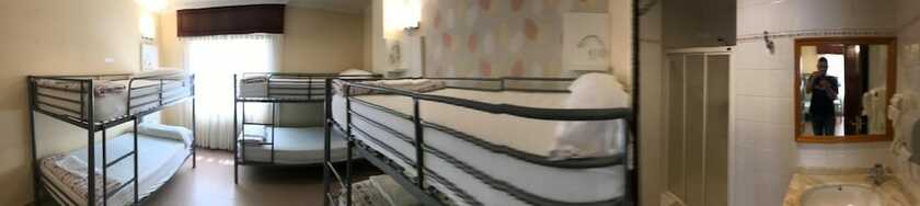 Imagen general del Hotel Albergue O Cruceiro - Hostel. Foto 4