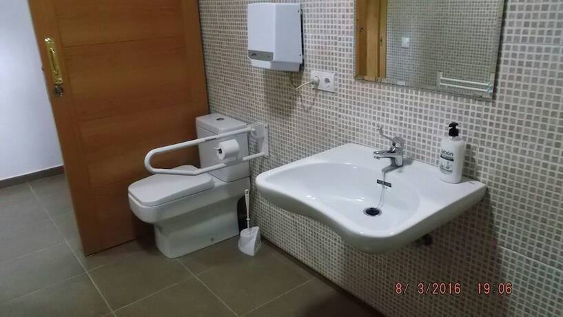 Imagen general del Hotel Albergue Ortiz - Hostel. Foto 5