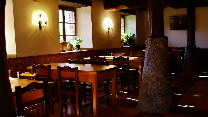 Imagen general del Hotel Albergue Rural Mandoia - Hostel. Foto 2