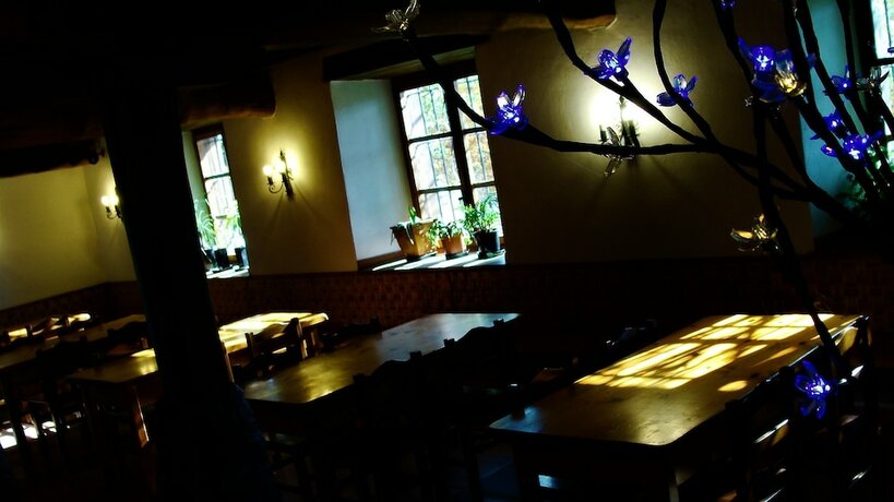 Imagen general del Hotel Albergue Rural Mandoia - Hostel. Foto 6