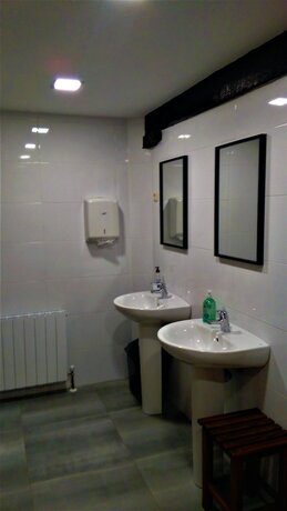 Imagen de la habitación del Hotel Albergue Rural Mandoia - Hostel. Foto 17