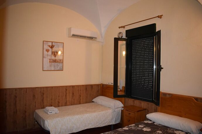 Imagen general del Hotel Albergue Rural Zarza Capilla. Foto 2