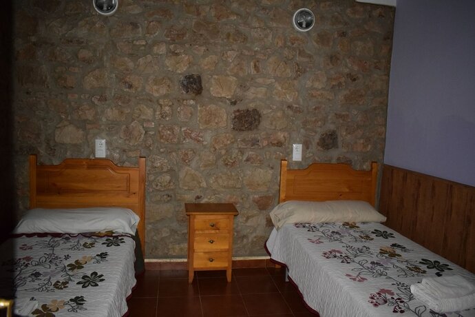 Imagen general del Hotel Albergue Rural Zarza Capilla. Foto 6