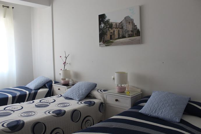 Imagen de la habitación del Hotel Albergue Turistico Silleda. Foto 8