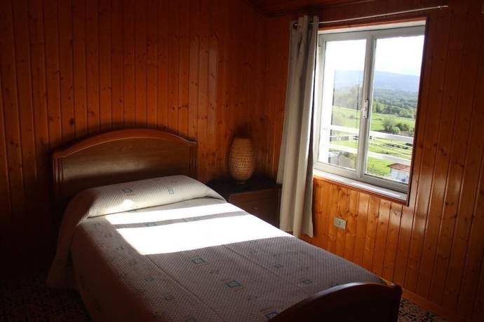 Imagen de la habitación del Hotel Albergue Turistico Silleda. Foto 17