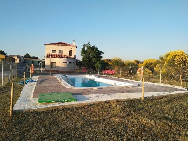 Imagen general del Hotel Albergue de Cretas. Foto 9