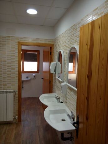 Imagen de la habitación del Hotel Albergue de Cretas. Foto 20