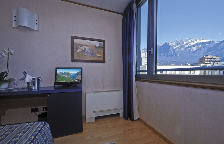 Imagen de la habitación del Hotel Alberi. Foto 7