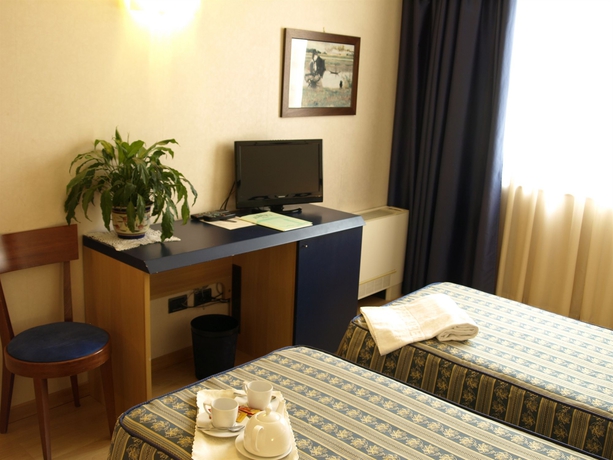 Imagen de la habitación del Hotel Alberi. Foto 14