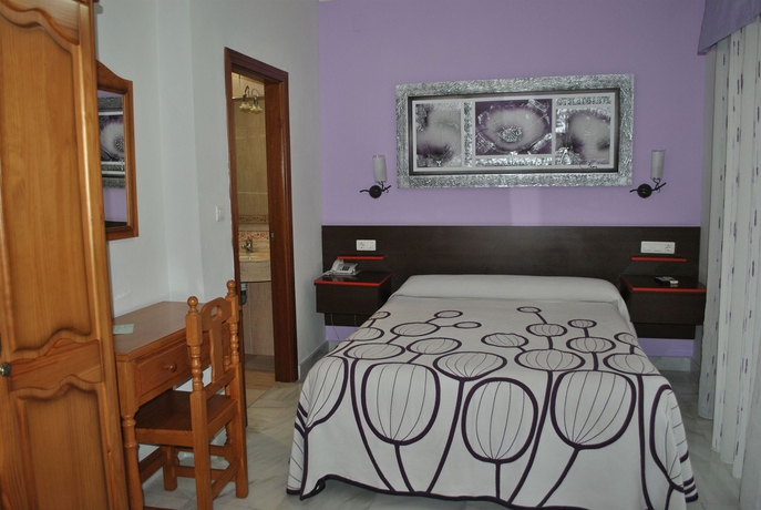Imagen de la habitación del Hotel Albero, Granada. Foto 4