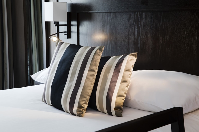 Imagen de la habitación del Hotel Albert 1er Paris. Foto 10