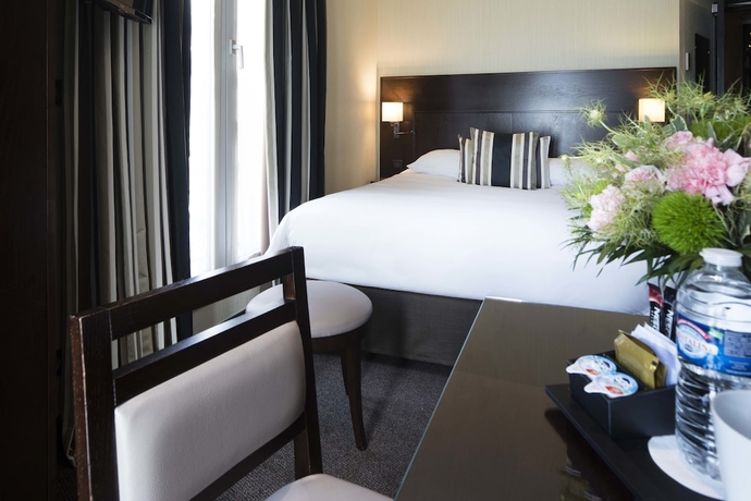 Imagen de la habitación del Hotel Albert 1er Paris. Foto 16