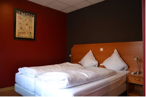 Imagen de la habitación del Hotel Albert 2. Foto 10