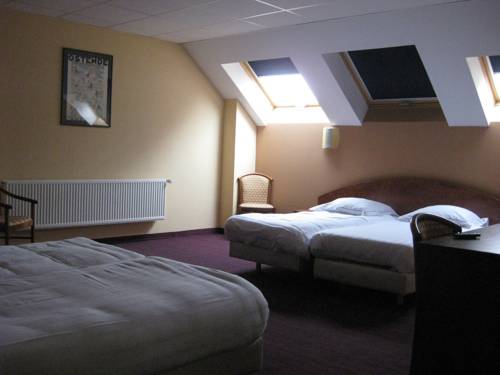 Imagen de la habitación del Hotel Albert 2. Foto 15