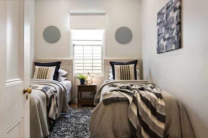 Imagen de la habitación del Hotel Albert Cottage. Foto 9