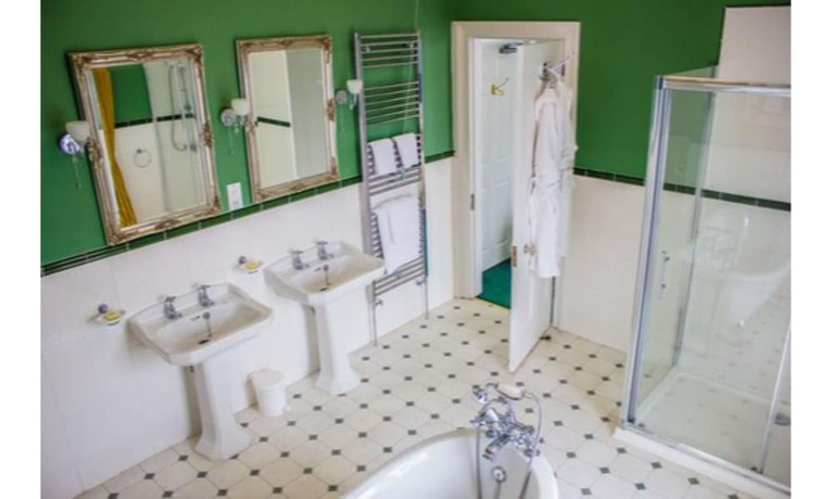 Imagen de la habitación del Hotel Albert Cottage. Foto 5