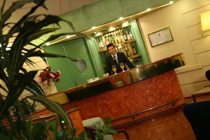 Imagen del bar/restaurante del Hotel Albert, Milán. Foto 2