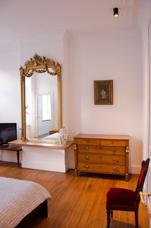 Imagen de la habitación del Hotel Albert Moli&egrave;re. Foto 5