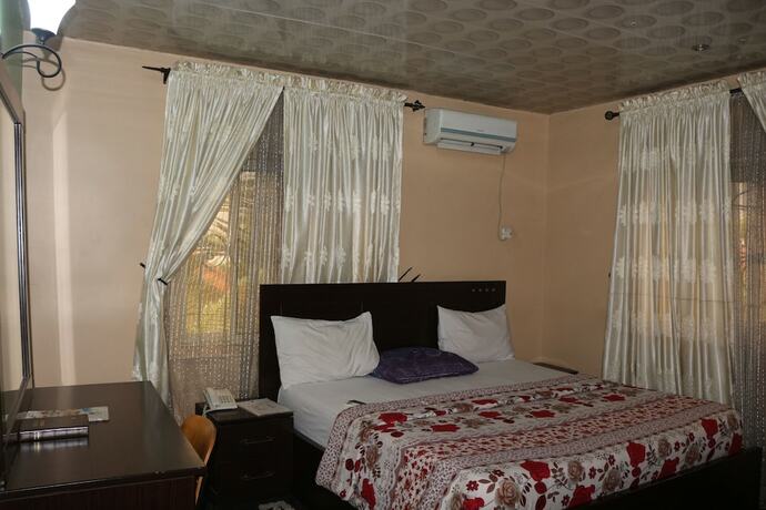 Imagen general del Hotel Albert Suites. Foto 3