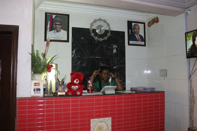 Imagen general del Hotel Albert Suites. Foto 12