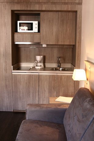 Imagen de la habitación del Hotel Albion, AJACCIO. Foto 8