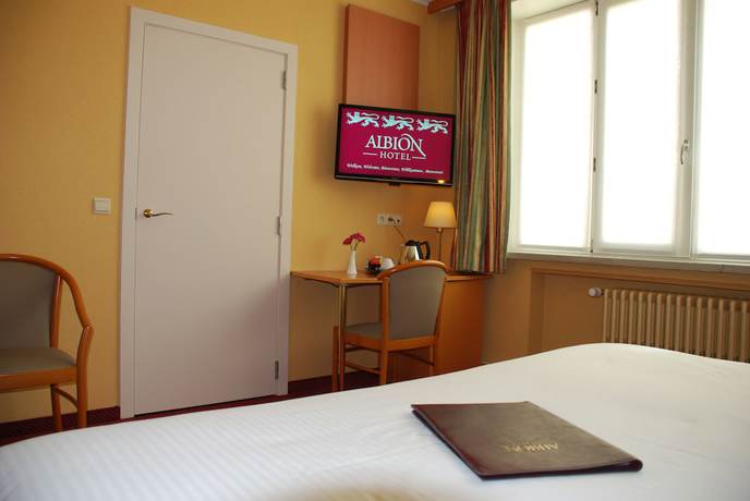 Imagen de la habitación del Hotel Albion, Ypres. Foto 9