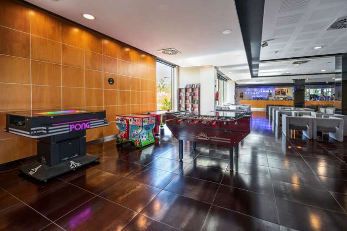 Imagen de los interiores del Hotel Albir Playa. Foto 17