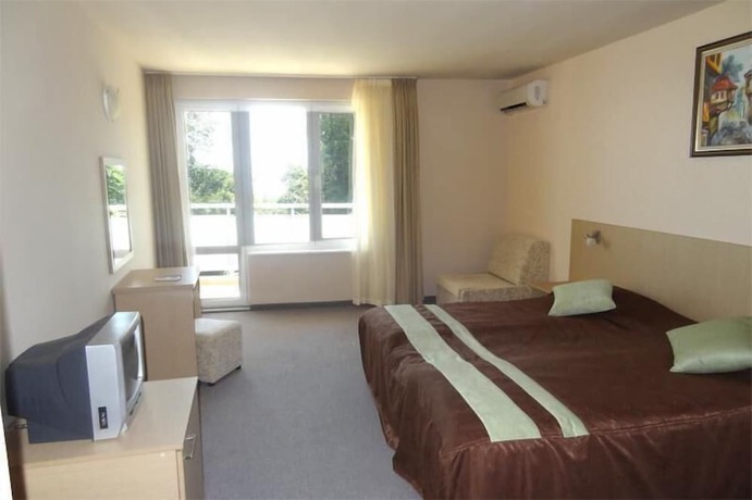 Imagen de la habitación del Hotel Albizia. Foto 6