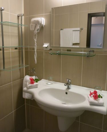 Imagen de la habitación del Hotel Albizia. Foto 9