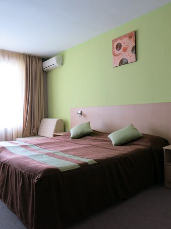 Imagen de la habitación del Hotel Albizia. Foto 11