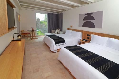 Imagen de la habitación del Hotel Albor San Miguel de Allende, Tapestry Collection by Hilton. Foto 14