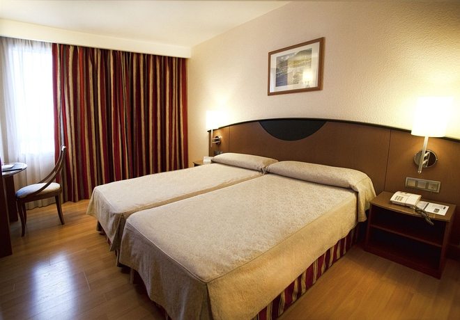 Imagen de la habitación del Hotel Albret. Foto 6