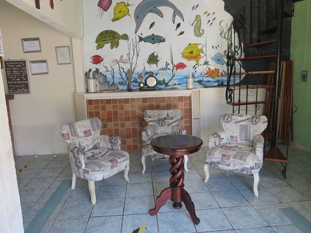 Imagen de los interiores del Hotel Albri by Rotamundos. Foto 12