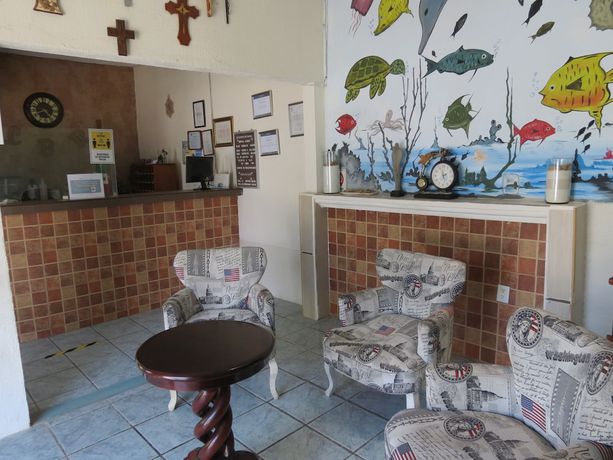 Imagen de los interiores del Hotel Albri by Rotamundos. Foto 15