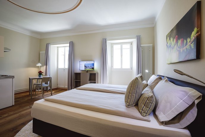 Imagen de la habitación del Hotel Albrici. Foto 10