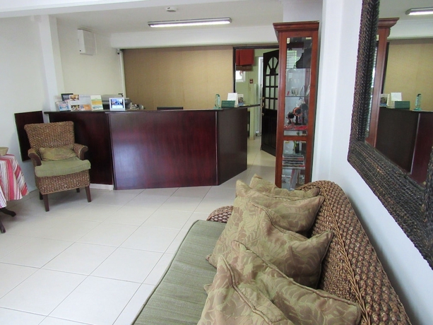 Imagen de los interiores del Hotel Albrook Inn. Foto 19