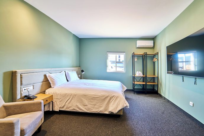 Imagen de la habitación del Hotel Albufeira Lounge. Foto 4