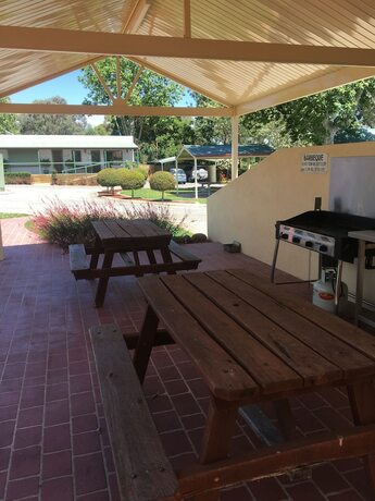 Imagen de los interiores del Hotel Albury All Seasons Tourist Park. Foto 23