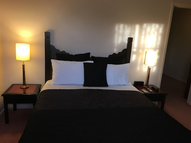 Imagen de la habitación del Hotel Albury Manor House. Foto 7