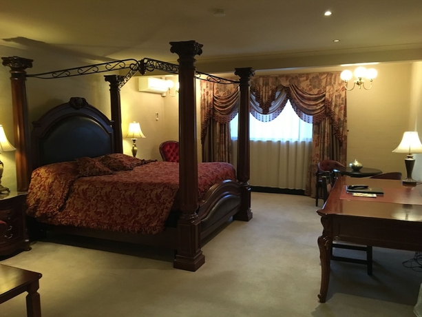 Imagen de la habitación del Hotel Albury Manor House. Foto 15